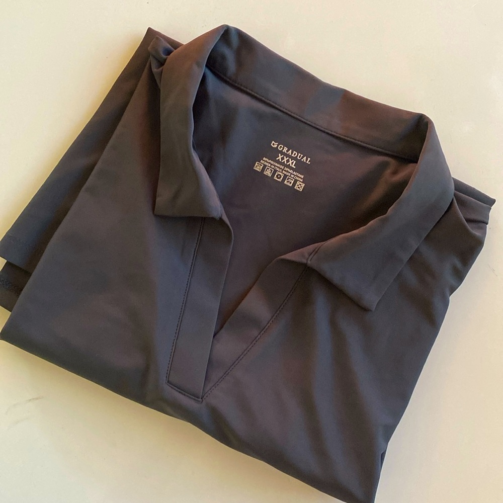 Woman’s Sleeveless Golf polo shirt